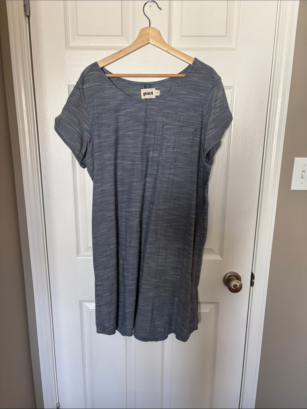 Pact Heather Blue-Gray Short Sleeve Dress